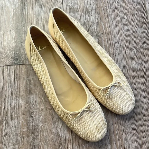 Delman Ballet Flats - Picture 8 of 11